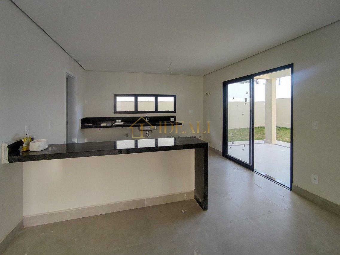 Casa com 3 dormitórios à venda, 164 m² por R$ 1.330.000 - Vila Esperia Ou Giglio - Atibaia Rua Suína Atibaia - 
