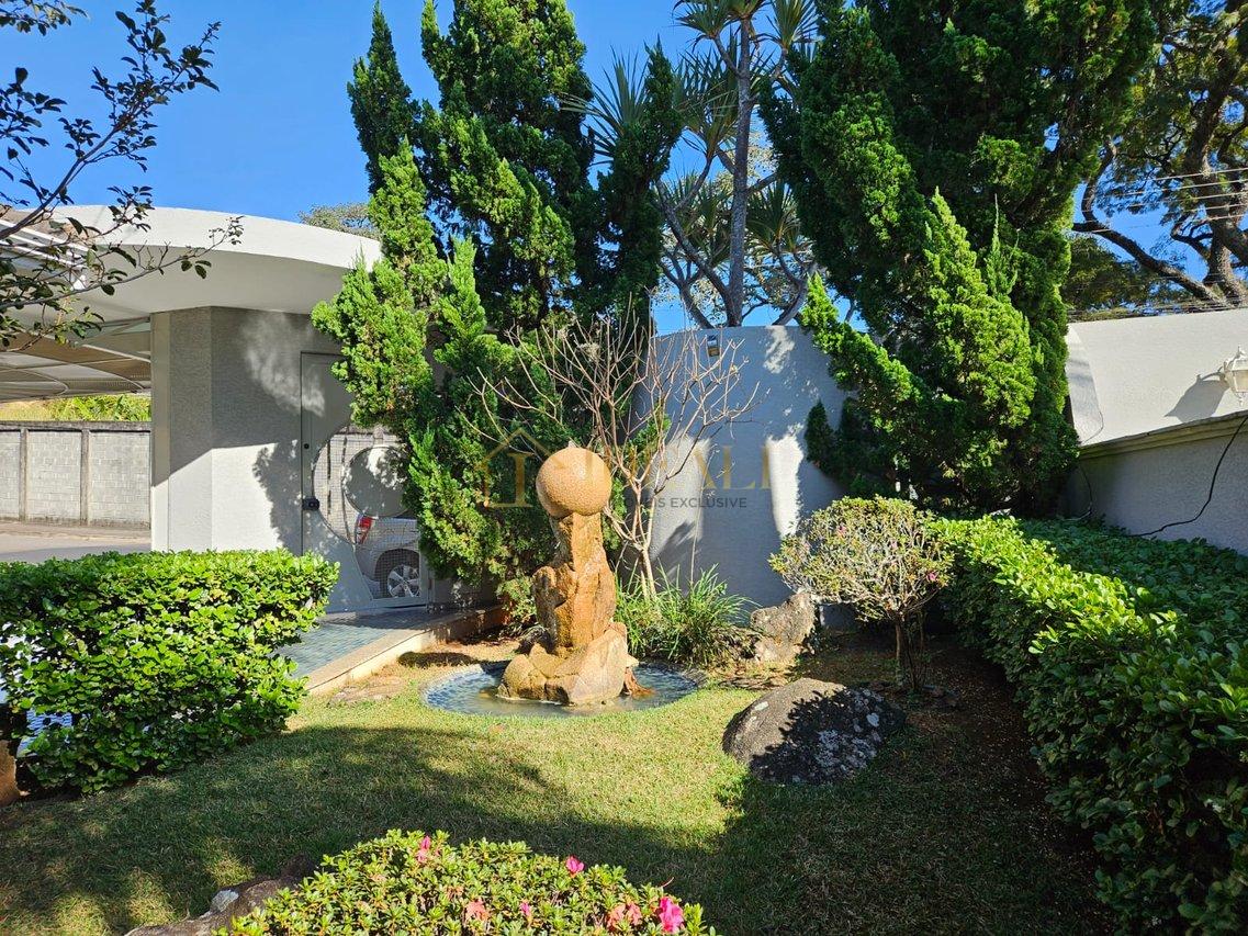 Belíssima casa à venda , 321m² por R$ 3.250.000,00 Rua Professora Sonia Tereza La Scala Peres Atibaia - 