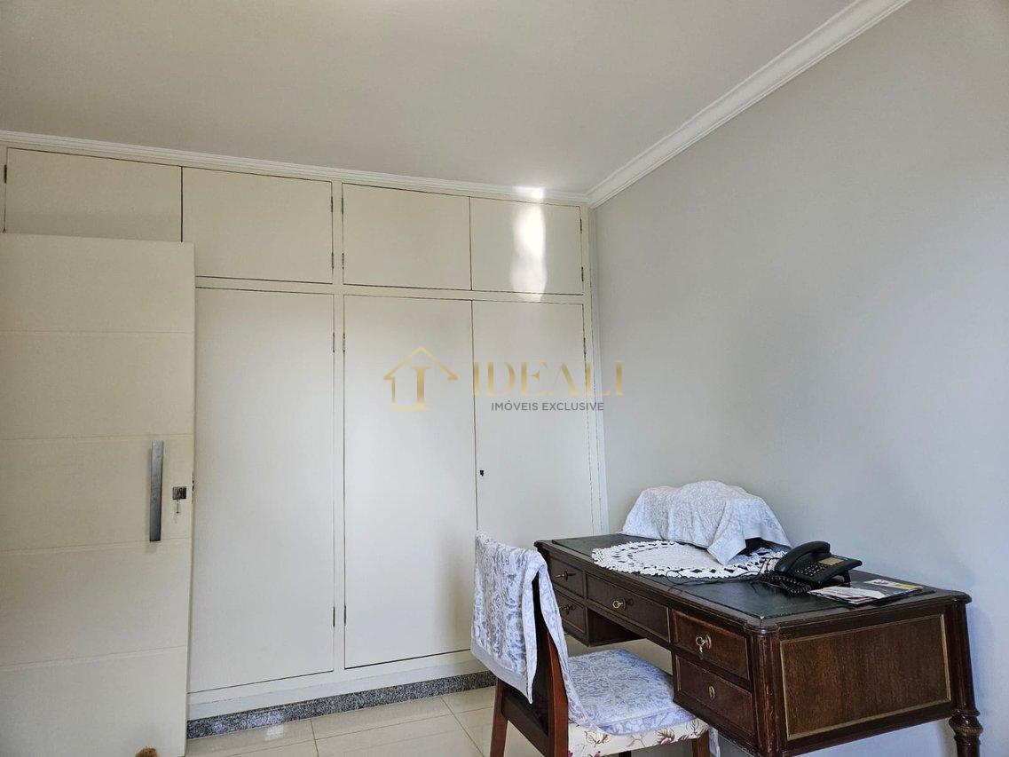 Belíssima casa à venda , 321m² por R$ 3.250.000,00 Rua Professora Sonia Tereza La Scala Peres Atibaia - 