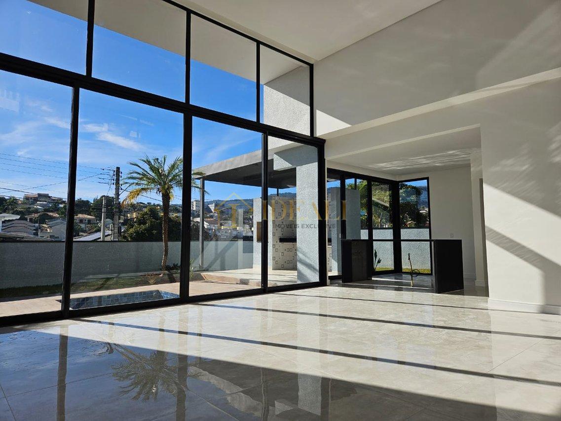 Pronta para morar!!! Casa à venda , 235 m² por R$ 1.800.000,00 Rua Guarujá Atibaia - 