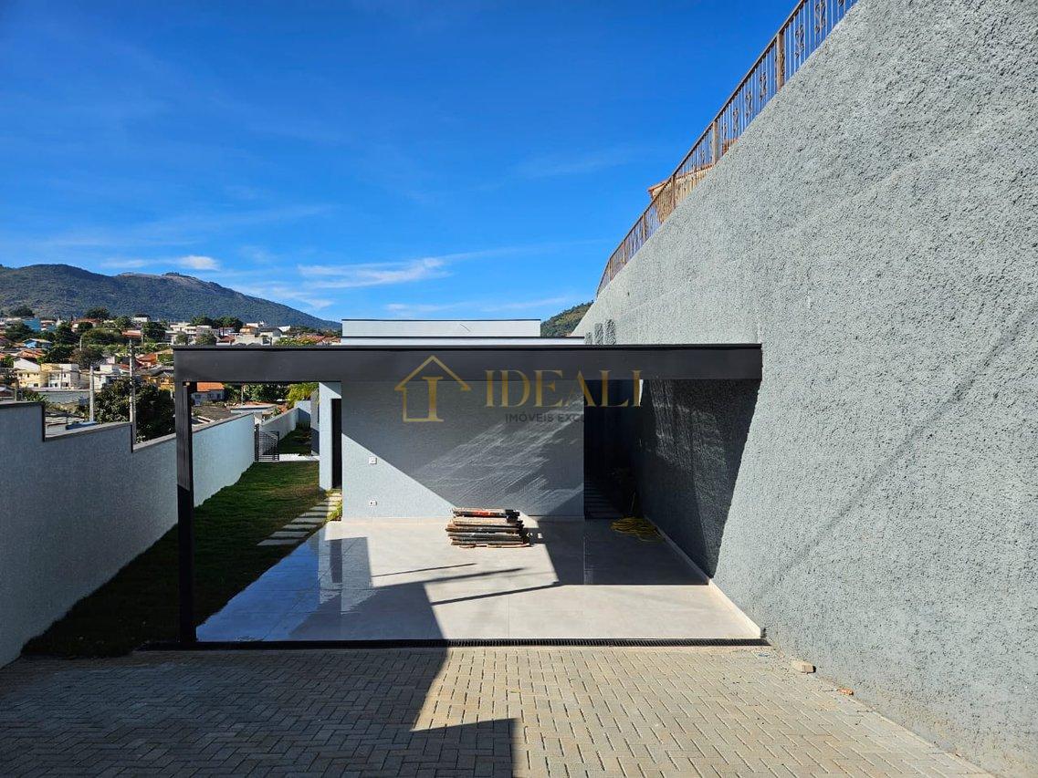 Pronta para morar!!! Casa à venda , 235 m² por R$ 1.800.000,00 Rua Guarujá Atibaia - 