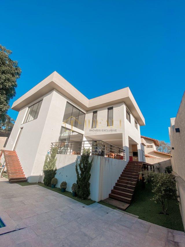 Casa Moderna em Condomínio fechado na Serra da Cantareira - Mairiporã - 