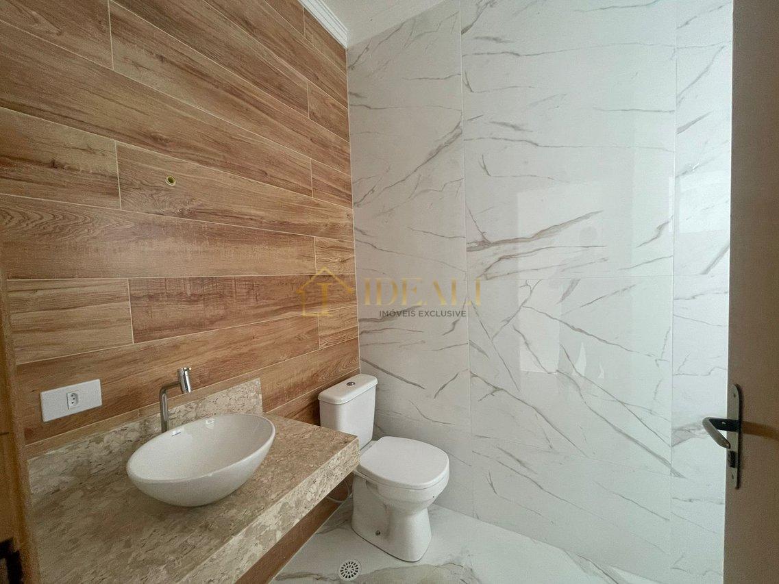 Excelente Sobrado a venda em Caieiras - SP - Caieiras - 
