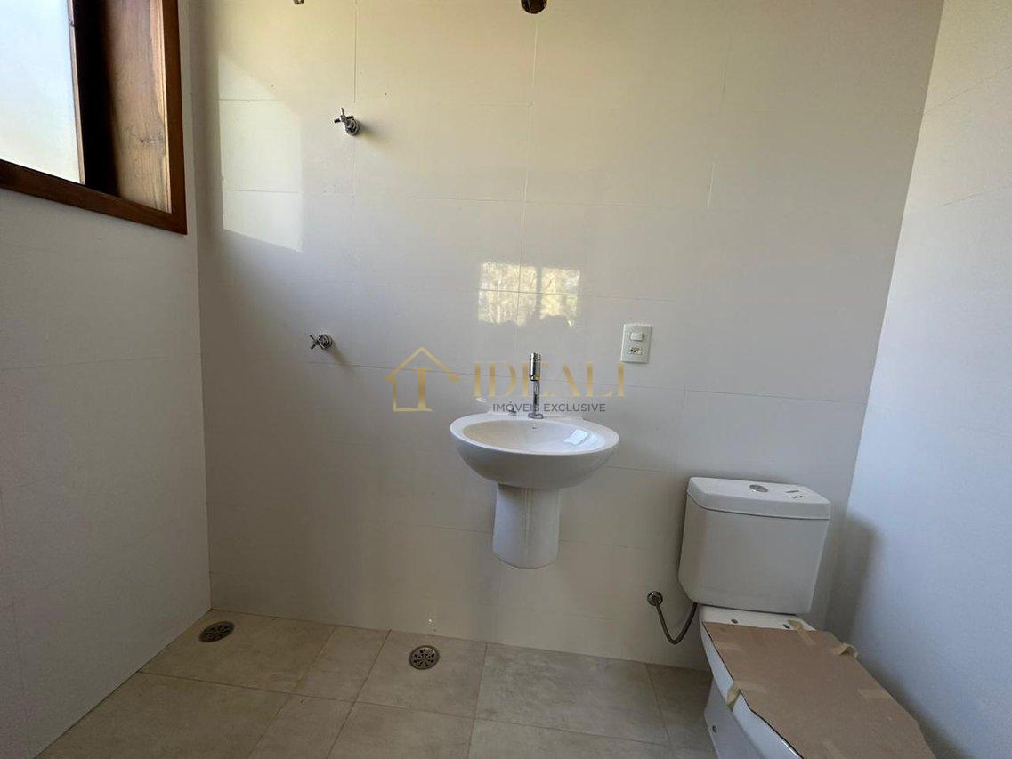 Belíssima casa para venda em condomínio fechado com segurança 24h ! - Mairiporã - 