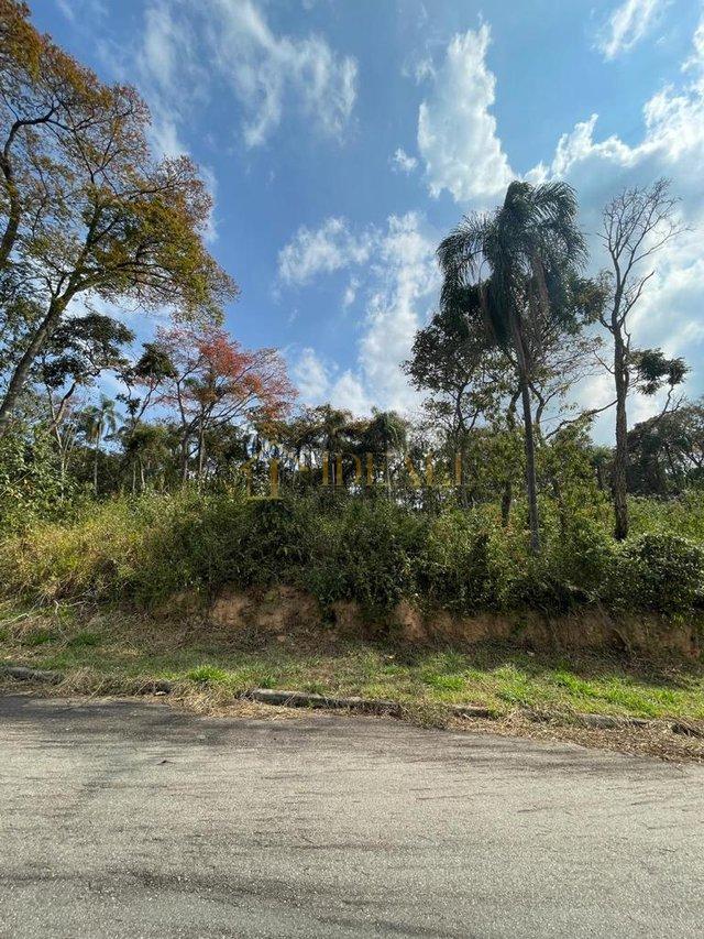 Terreno em Condomínio de Alto Padrão em Mairiporã - SP ( Com projeto APROVADO ) Rua glascon Mairiporã - 