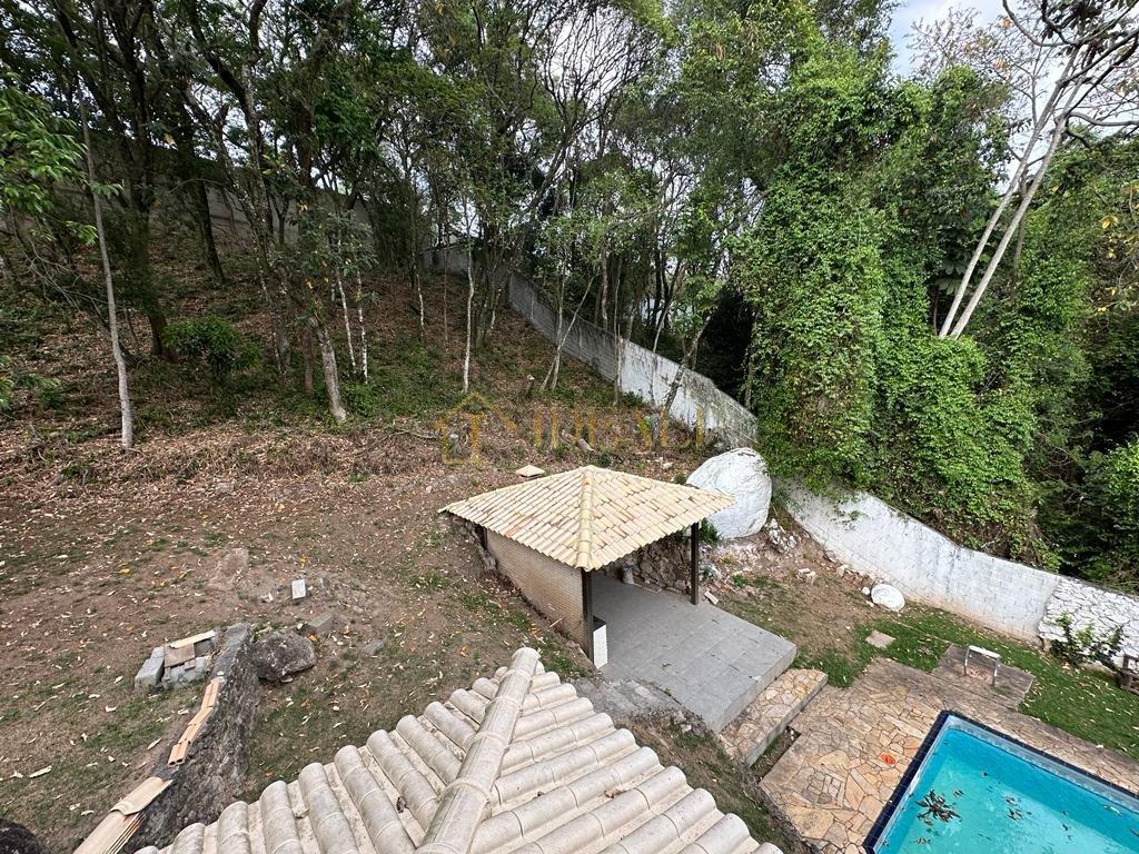 Belíssimo imóvel em condomínio fechado , Localizado no Alpes de Caieiras - Caieiras - 
