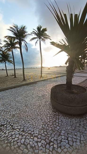 Apartamento Pé na Areia (Vista Praia) no Canto do Forte - Praia Grande - 