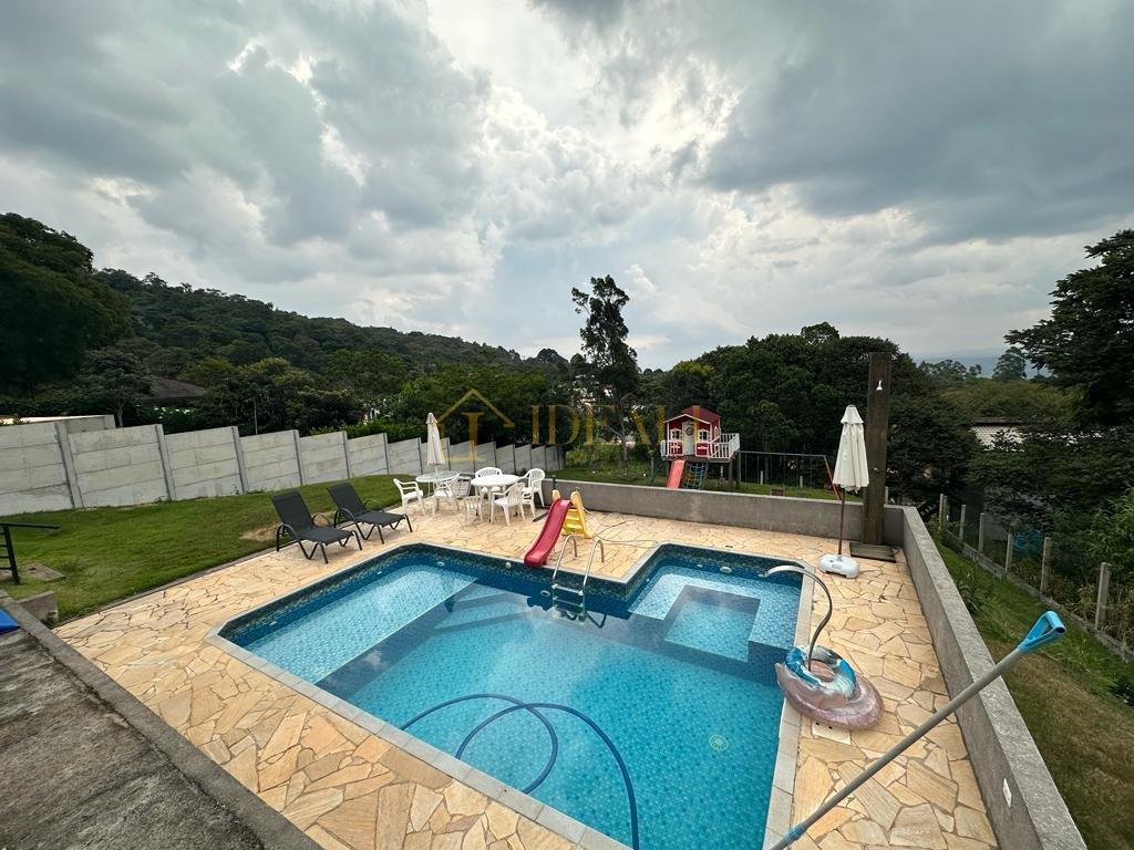OPORTUNIDADE CASA EM CONDOMINIO A VENDA POR APENAS 1.160.000,00 - ATIBAIA - SP rua dos lírios  Atibaia - 