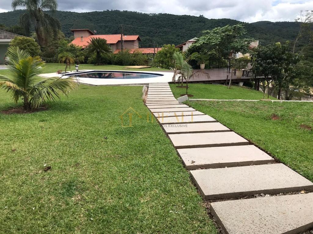 Casa a venda em condomínio com maravilhosa vista - Mairiporã - 