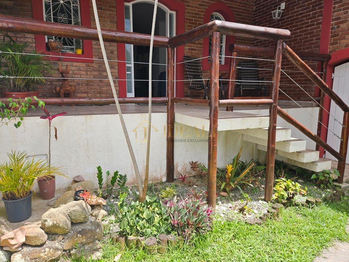 Casa à venda frente ao lago em Mairiporã - Mairiporã - 