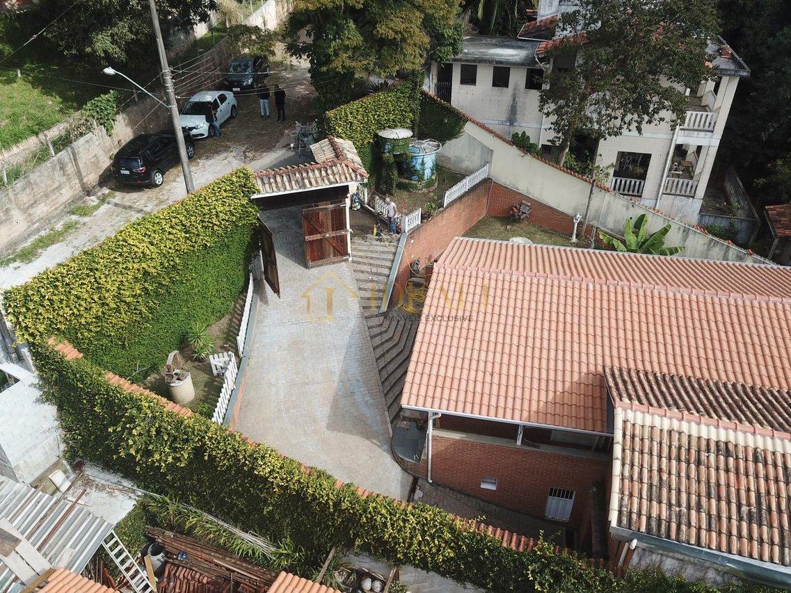 Oportunidade casa com piscina no PQ. Petrópolis Mairiporã - Mairiporã - 