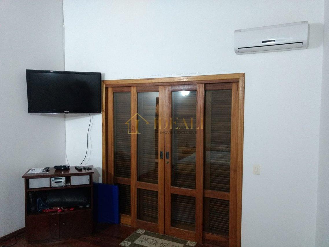 Linda casa com vista espetacular em Mairiporã - Mairiporã - 