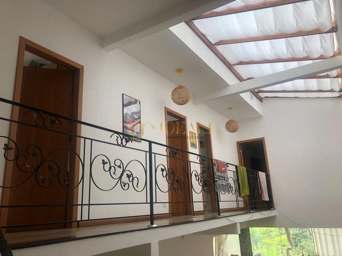 Linda casa na Serra da Cantareira - Mairiporã - 