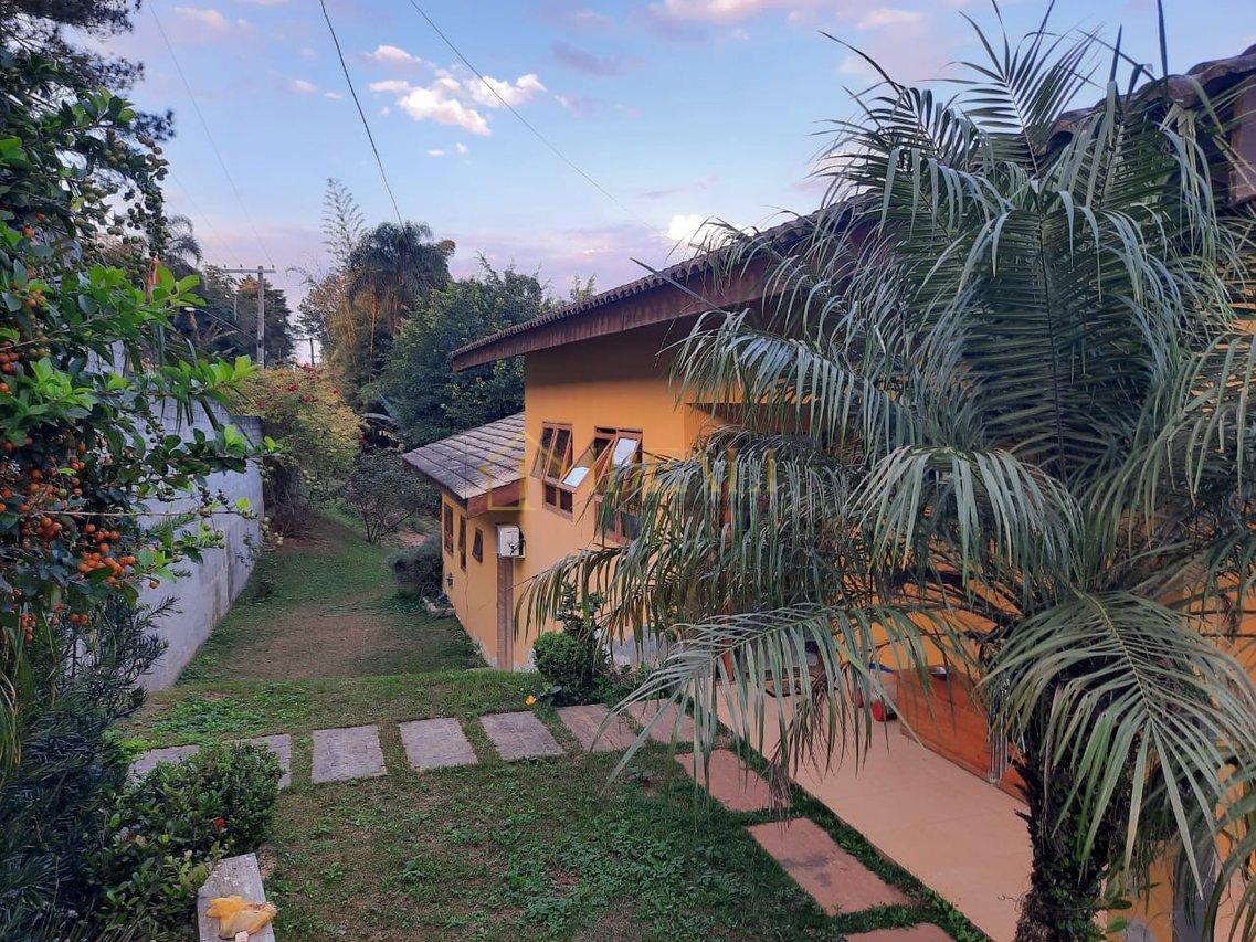 Casa com vista Panorâmica próximo ao centro de Mairiporã - Mairiporã - 