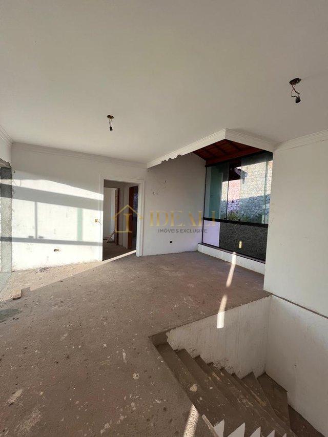 CASA À VENDA ( ALPES DE CAIEIRAS ) R$ 1.700.000,00 ACEITA FINANCIAMENTO - Caieiras - 