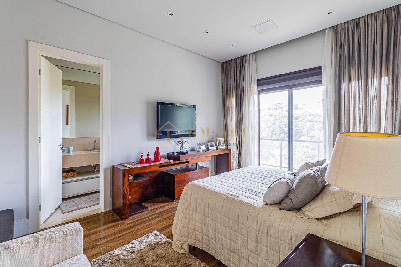EXCEPCIONAL CASA PARA VENDA E LOCAÇÃO EM CONDOMINIO DE LUXO EM ATIBAIA avenida santana Atibaia - 