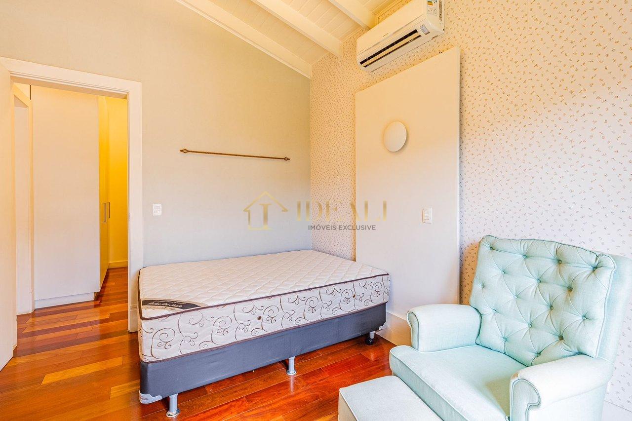 EXCEPCIONAL CASA A VENDA EM CONDOMINIO DE LUXO EM ATIBAIA Avenida Santana Atibaia - 