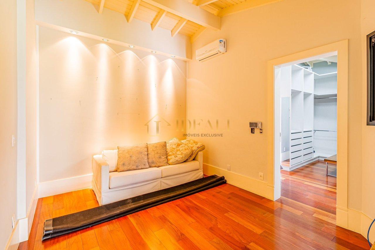 EXCEPCIONAL CASA A VENDA EM CONDOMINIO DE LUXO EM ATIBAIA Avenida Santana Atibaia - 