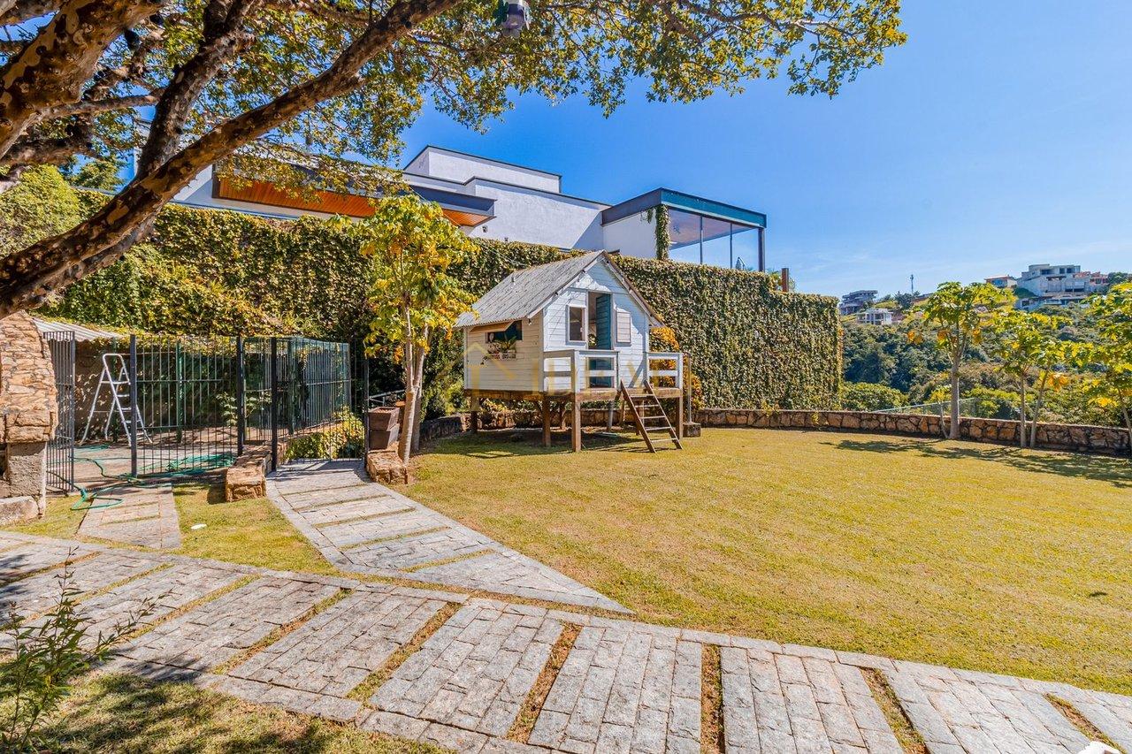 EXCEPCIONAL CASA A VENDA EM CONDOMINIO DE LUXO EM ATIBAIA Avenida Santana Atibaia - 