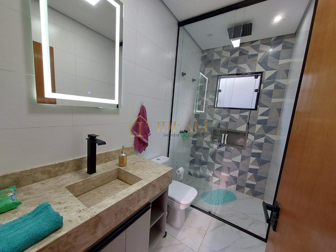 Maravilhosa Casa em condomínio em Atibaia - Atibaia - 