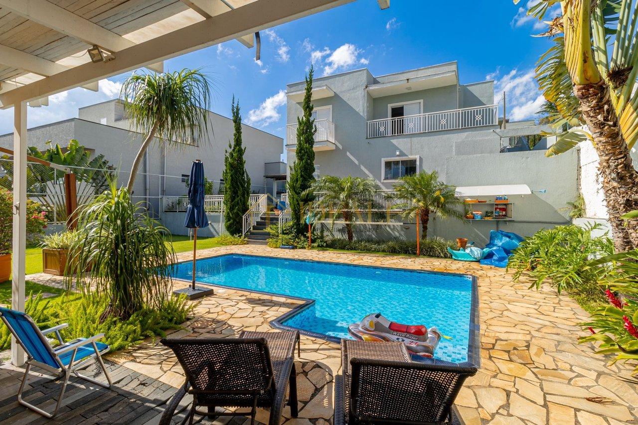 EXCEPCIONAL CASA À VENDA EM CONDOMINIO FECHADO DE ALTO PADRAO EM ATIBAIA - Atibaia - 