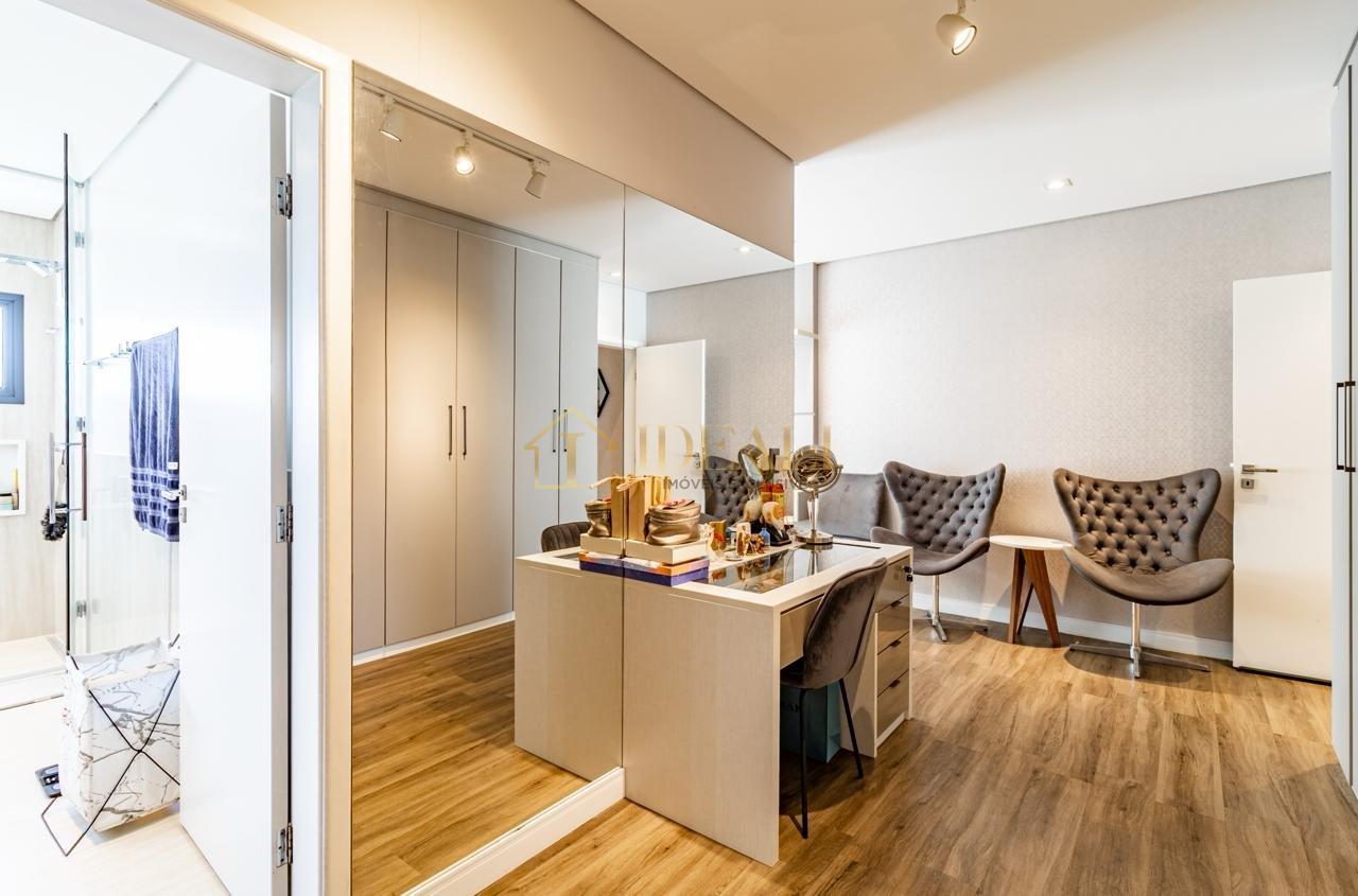 EXCEPCIONAL CASA A VENDA EM CONDOMINIO DE ALTO PADRÃO EM ATIBAIA R. Cecília Meireles Atibaia - 