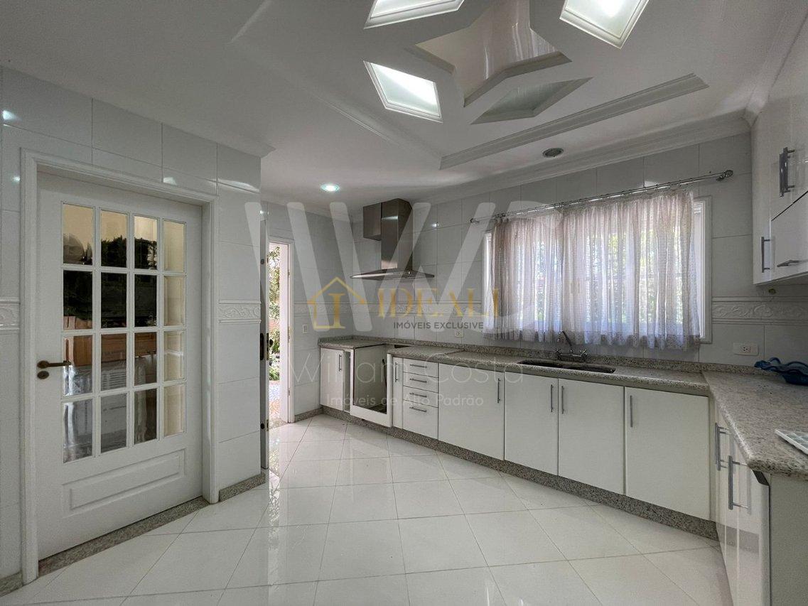 EXCEPCIONAL CASA À VENDA NO ESTILO NEO CLASSICA EM MAIRIPORÃ - SP - Mairiporã - 