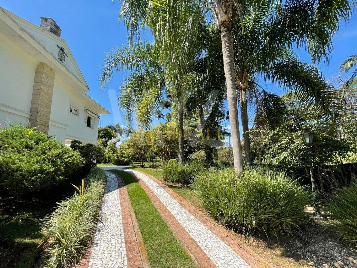 EXCEPCIONAL CASA À VENDA NO ESTILO NEO CLASSICA EM MAIRIPORÃ - SP - Mairiporã - 