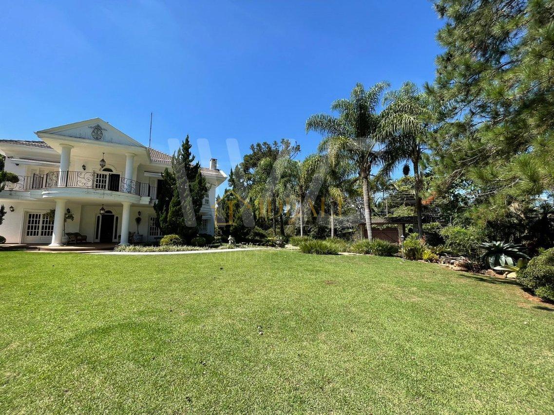 EXCEPCIONAL CASA À VENDA NO ESTILO NEO CLASSICA EM MAIRIPORÃ - SP - Mairiporã - 