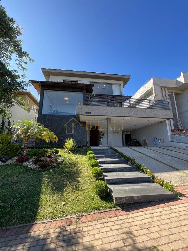 Excepcional Casa em Condomínio Fechado de Mairiporã - SP - Mairiporã - 