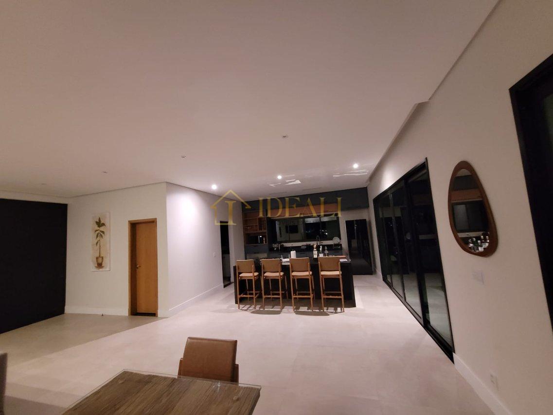 CASA DE CAMPO INCRIVEL EM CONDOMINIO COM ACESSO EXCLUSIVO A REPRESA DE PIRACAIA rua quatro Piracaia - 