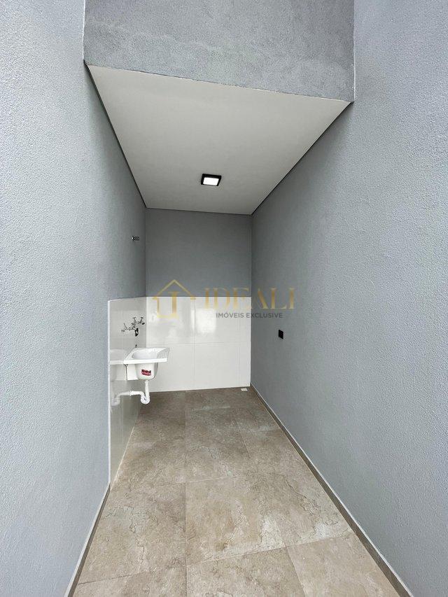 SOBRADO NOVINHO EM CAIEIRAS - SP (JD. EUROPA) R$ 750.000,00 AVENIDA PAULICEIA Caieiras - 