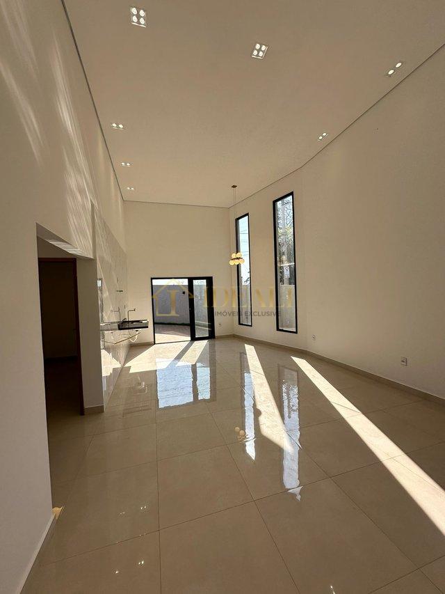 CASA TERRÉA COM PISCINA EM ATIBAIA POR R$ 600.000,00 Avenida Juca Peçanha Atibaia - 