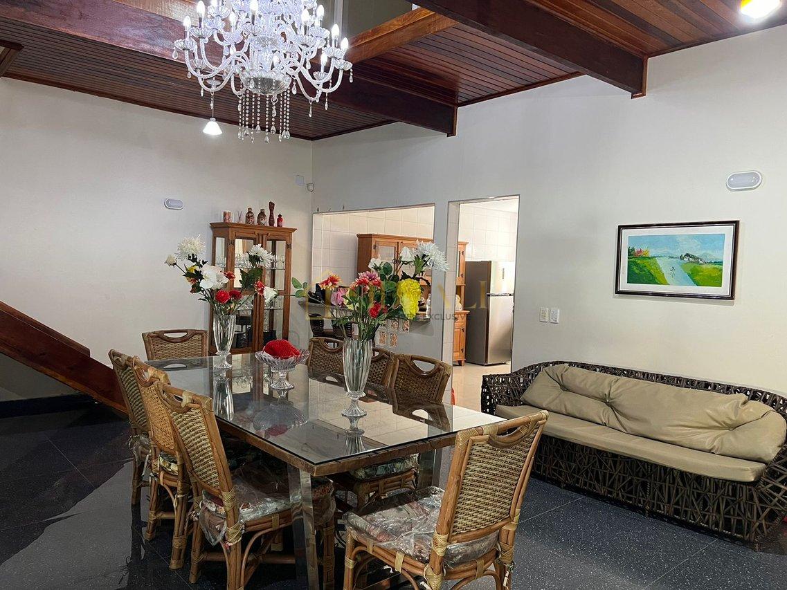 CASA EM CONDOMINIO FECHADO EM IGARATÁ ( PÉ NA AGUÁ ) COM PIER PROPRIO - Igaratá - 