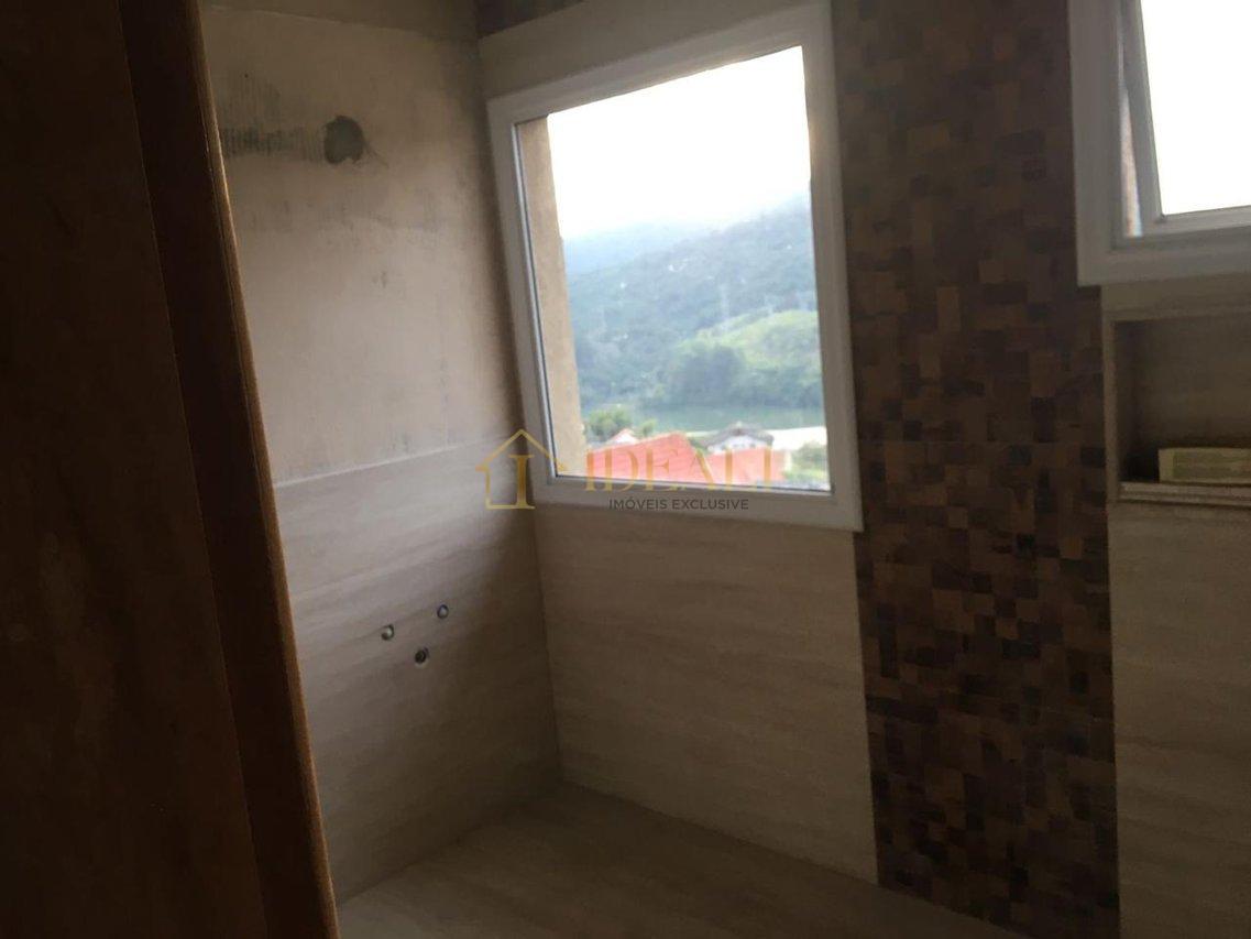 Casa ampla com vista para a Represa – 375m² de construção - Mairiporã - 