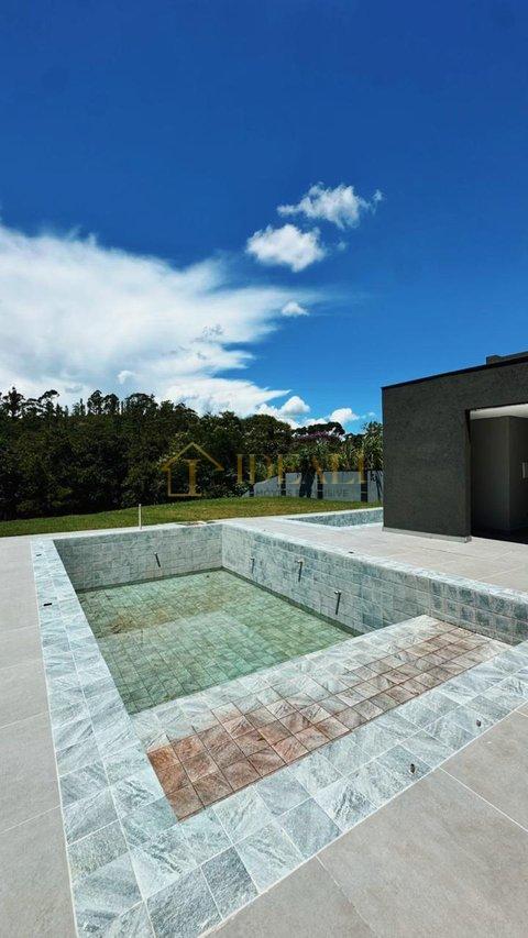 CASA EXCLUSIVA NO MELHOR CONDOMINIO EM MAIRIPORÃ - Mairiporã - 