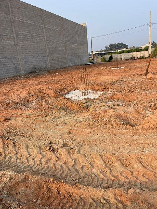 TERRENO DE 500 METROS QUADRADOS EM ATIBAIA - Atibaia - 