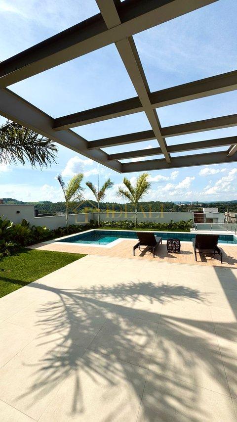 BELISSIMA CASA NO RESIDENCIAL SANTA ANNA - Santana de Parnaíba - 