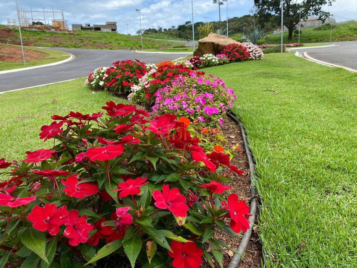 LINDO TERRENO EM CONDOMÍNIO PORTAL LAMIS - Atibaia - 