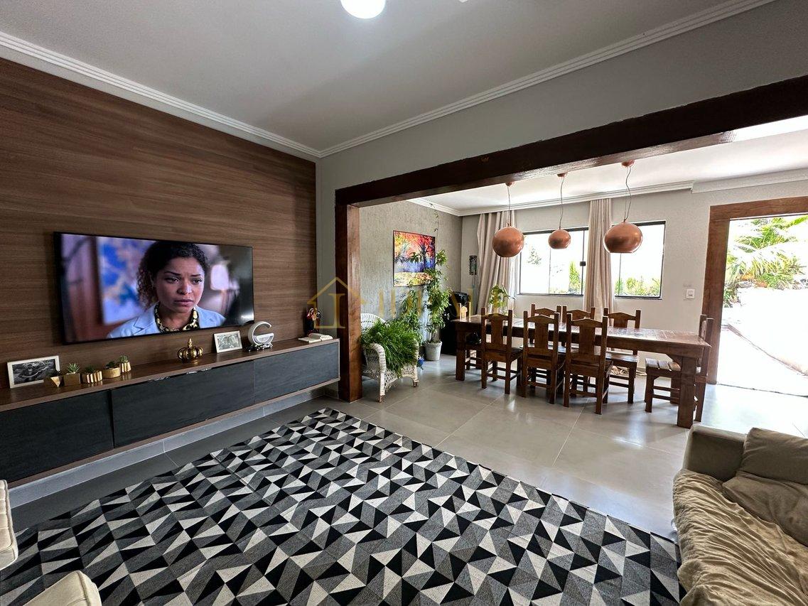 Casa a Venda na Pedra Vermelha- Terra Preta- Mairiporã-SP - Mairiporã - 
