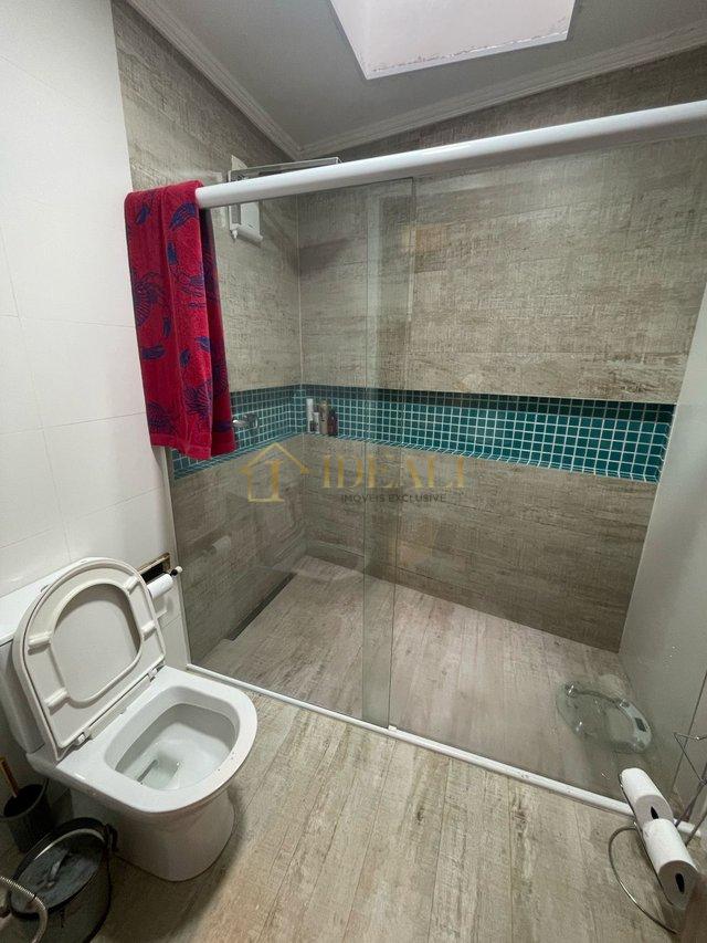 LINDA CASA NO CONDOMÍNIO PARQUE DAS GRAÇAS - Atibaia - 