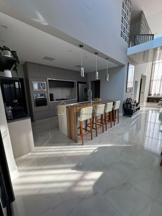 LINDA CASA LUXUOSA EM CONDOMINIO EM ATIBAIA SP - Atibaia - 