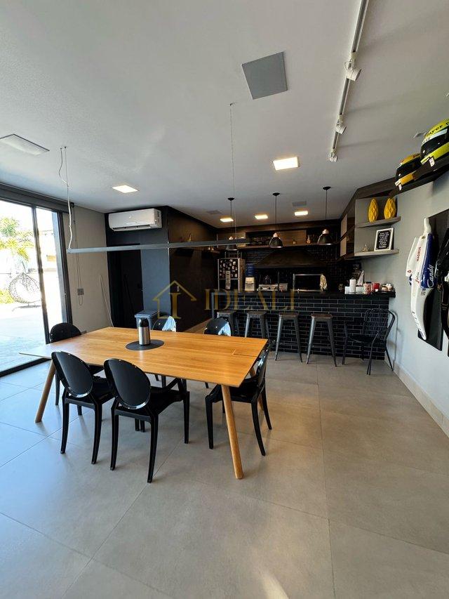 LINDA CASA LUXUOSA EM CONDOMINIO EM ATIBAIA SP - Atibaia - 
