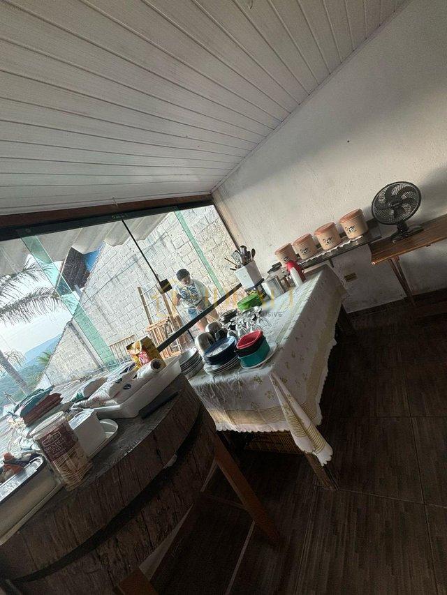 BELÍSSIMA CHACARA EM MAIRIPORÃ COM FUNDO PARA REPRESA - Mairiporã - 