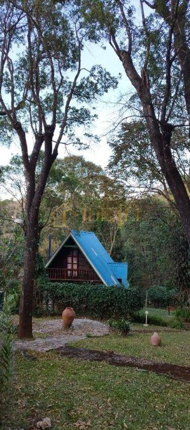 Chalés de Madeira no Clube da Montanha – Ideal para Lazer e Investimento em Airbnb - Atibaia - 