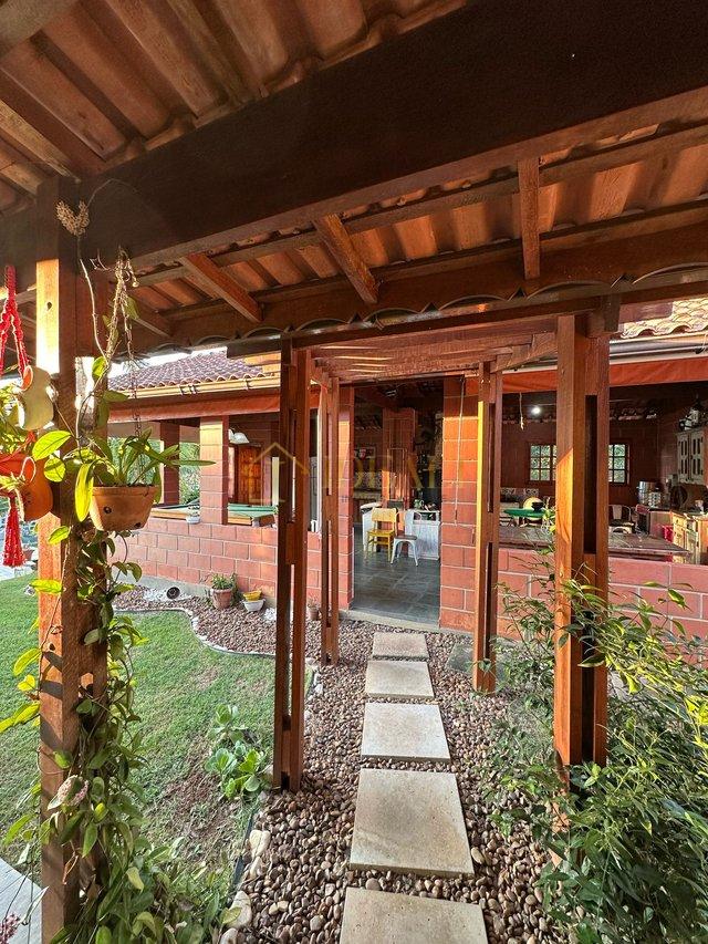 BELA CASA EM ATIBAIA - Atibaia - 