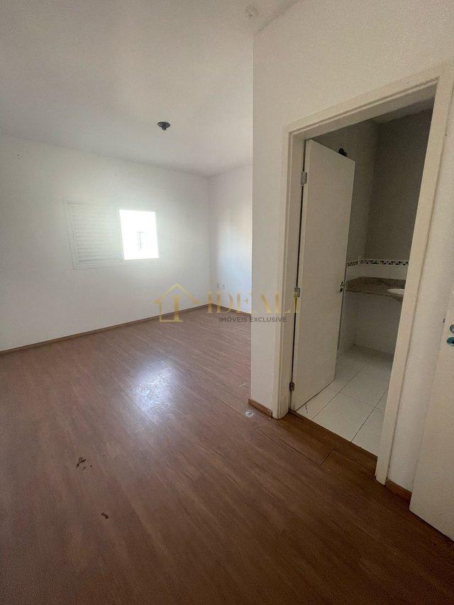 BELA CASA EM CONDOMINIO EM ATIBAIA - Atibaia - 