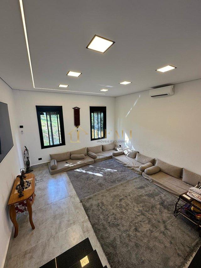 LINDA CASA NO CONDOMINIO LAGOS DE JARINU - Jarinu - 