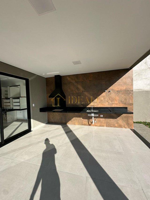 LINDA CASA NO CONDOMINIO TERRAS DE ATIBAIA - Atibaia - 
