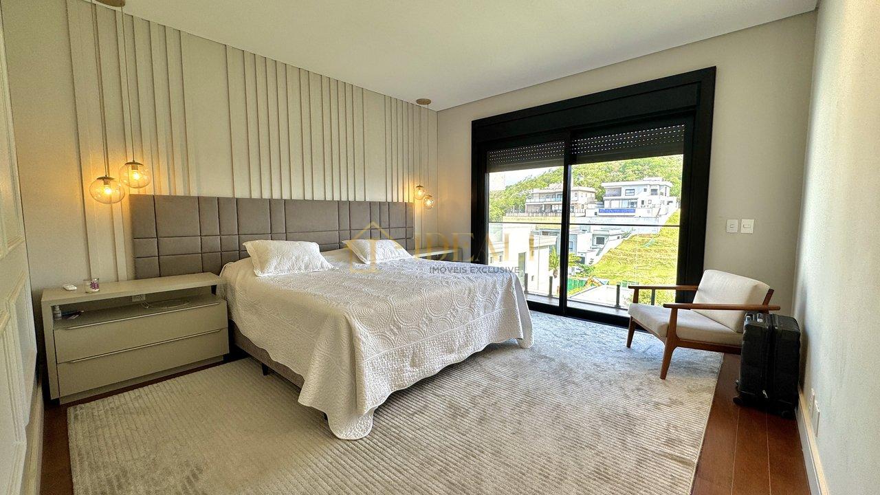 LINDA CASA NO CONDOMINIO GENISIS 2 - Santana de Parnaíba - 